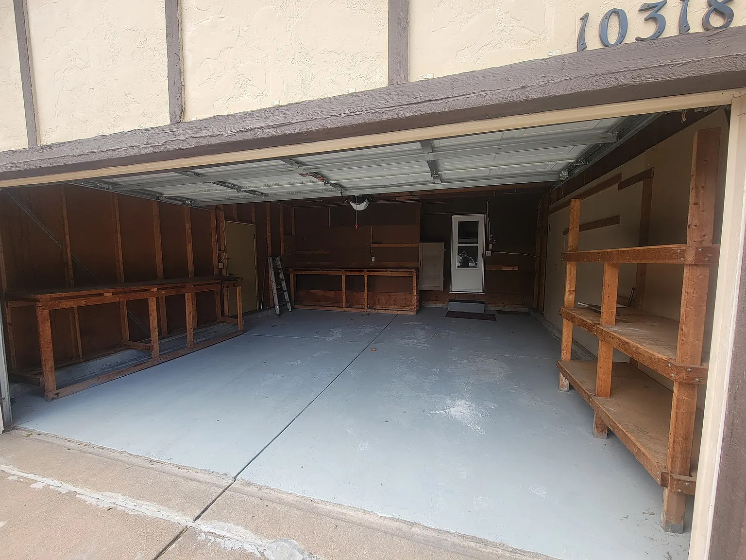 3 bed, 2050 sqft, $1,500 — Photo 3