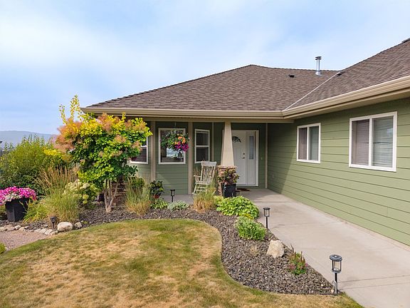 3rd image of 5205 Sandhills Dr