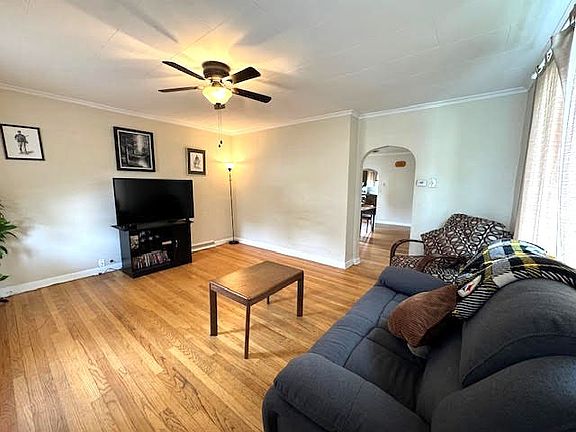 4th image of 333 Price St