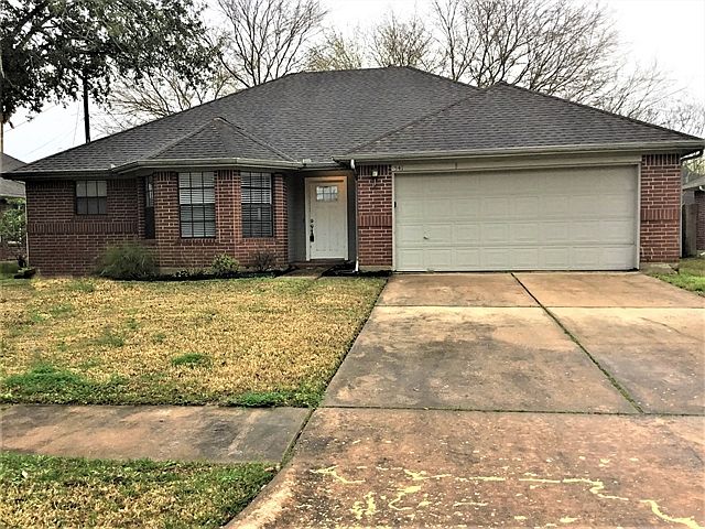 1st image of 541 Teal Dr