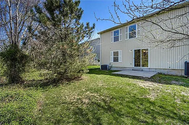 Building Photo - 1654 NW Garrett Dr #1654
