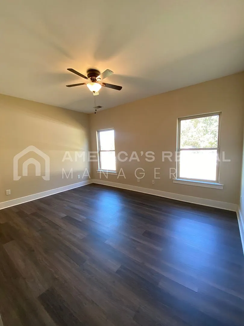 Move In Special - Home For Rent In Odenville! - Sign A Lease By 8/31 To Receive Up To One Month Free — Photo 3