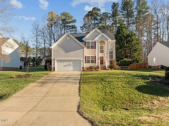 2nd image of 1006 Scotsburg Trl
