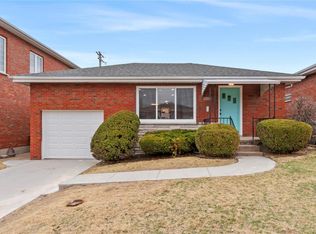 4129 Kay Ct, Saint Louis, MO 63116