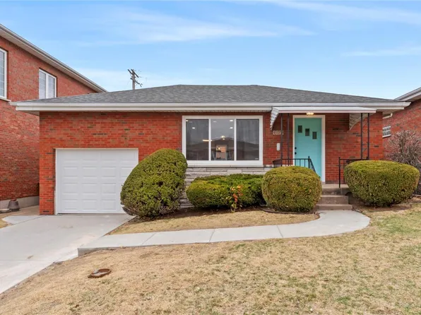 4129 Kay Ct, Saint Louis, MO 63116