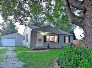 419 W Walnut St, Chandler, IN 47610