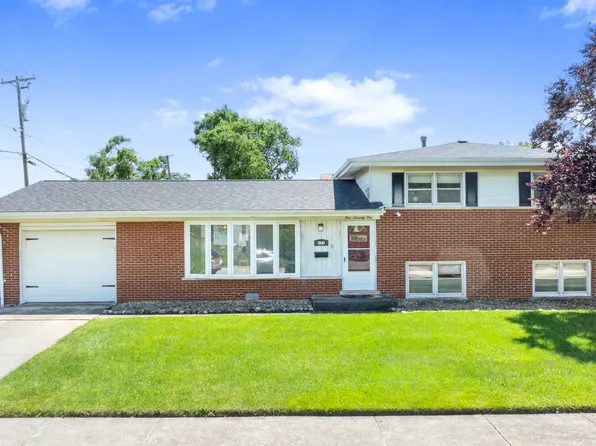 171 N Normandy Dr, Chicago Heights, IL 60411