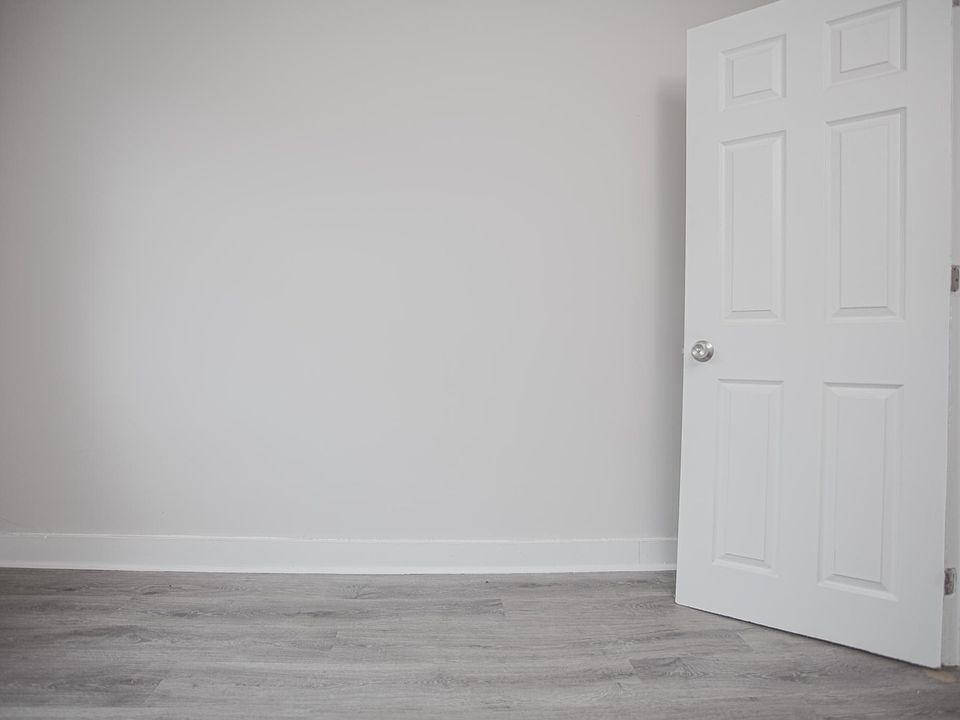 1st image of 2537 N Chadwick St #29