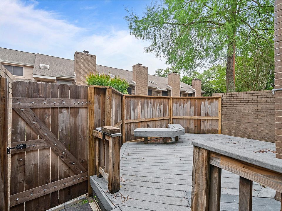 1st image of 13742 Hollowgreen Dr #604