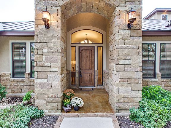3rd image of 26218 Rockwall Pkwy