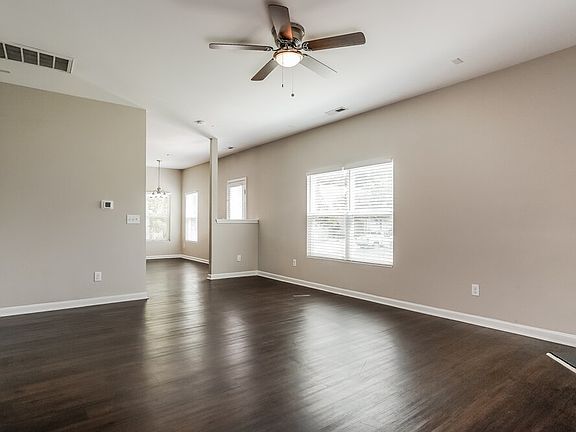 5th image of 3701 Amistad Ln