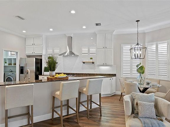 3rd image of 14506 Mirasol Manor Ct