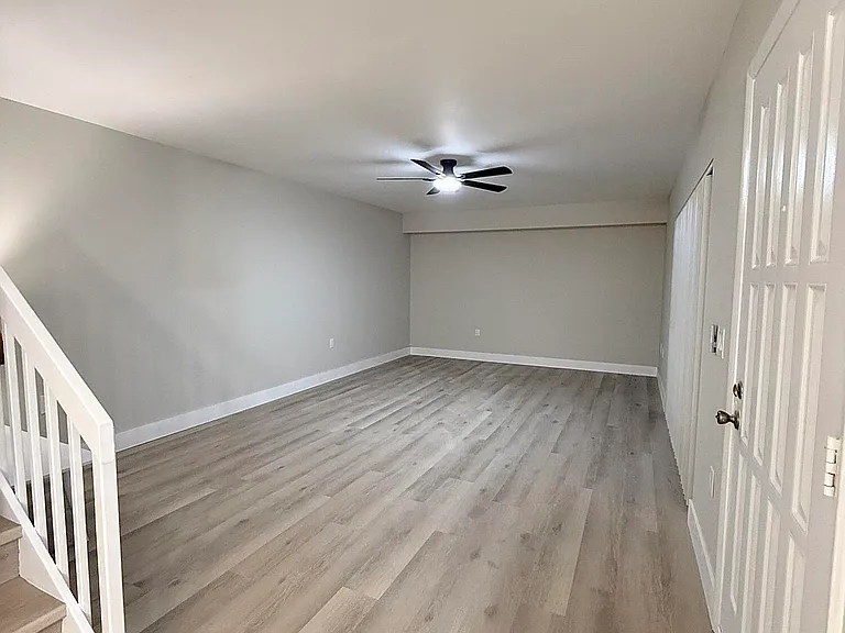 205 Charter Way — Photo 17