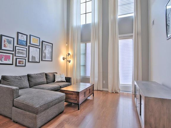 3rd image of 800 N 8th St Unit 324