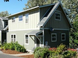 611 Andys Way, Hood River, OR 97031