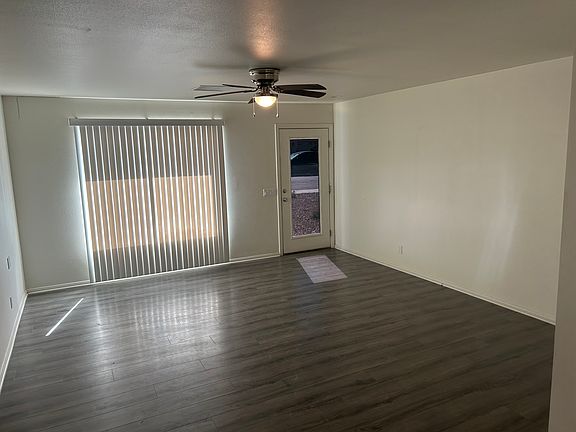 5th image of 33195 Avenida El Pueblo