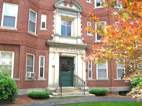 15 Lynde St APT 26, Salem, MA 01970