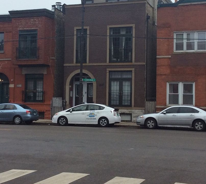 1st image of 2527 W Chicago Ave #1