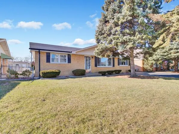 7740 S 78th Ct, Bridgeview, IL 60455