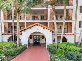 100 S Interlachen Ave APT 102, Winter Park, FL 32789