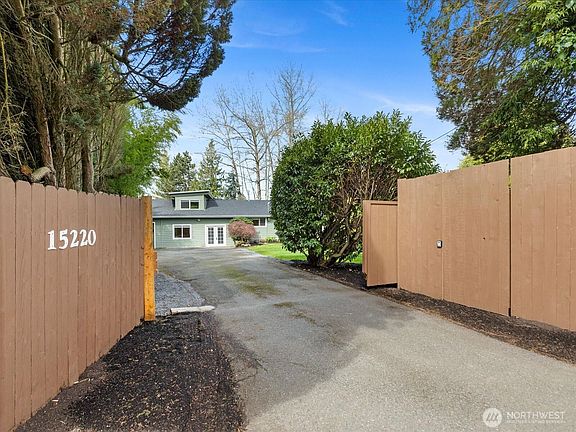 2nd image of 15220 Ash Way