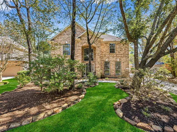 136 S Goldenvine Cir, Spring, TX 77382