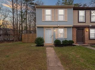 8724 Susquehanna St, Lorton, VA 22079