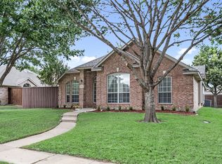 10804 Pineview Ln, Frisco, TX 75035