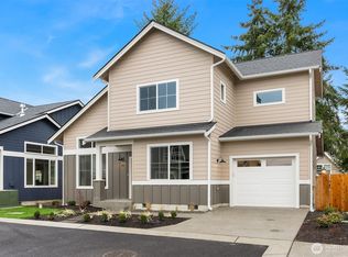 35 Beargrass Ln NE, Poulsbo, WA 98370