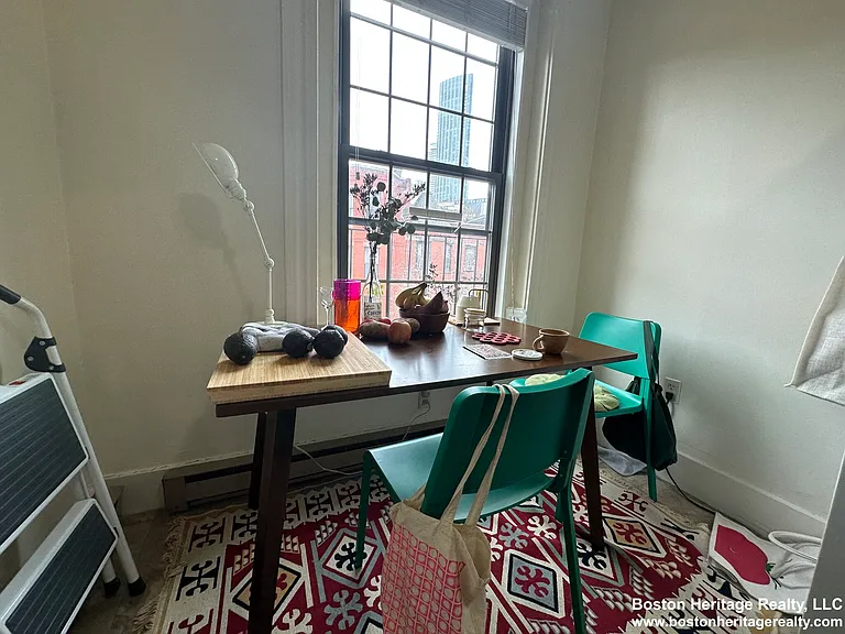 12 Symphony Rd #5 — Photo 3