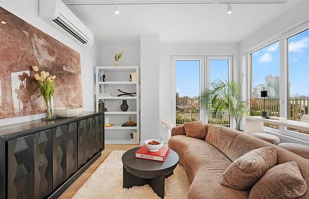 Rented by Highline Residential | media 26