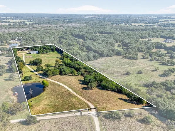 437 County Road 292, Collinsville, TX 76233