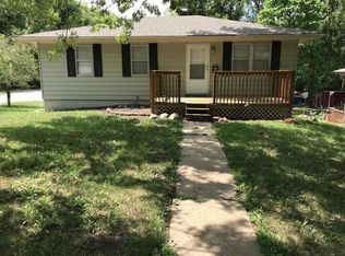 4800 N Wallace Dr, Kansas City, MO 64119