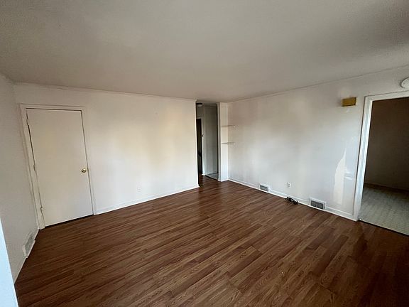2nd image of 70 Edgewood Ave #B