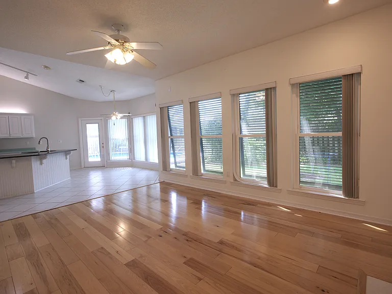 4025 Teal Way — Photo 10