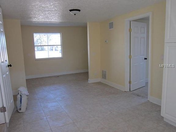 4th image of 318 Avenue G SE