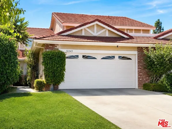 12245 Shady Hollow Ln, Porter Ranch, CA 91326