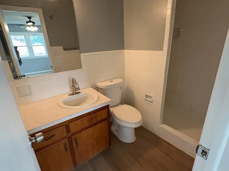 5300 S Seneca St — Photo 14