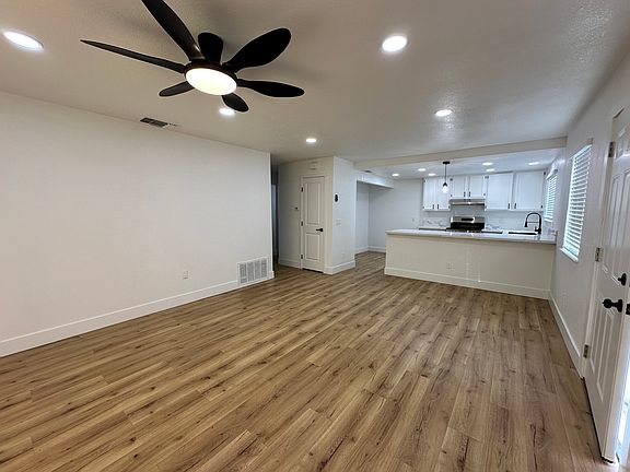 5th image of 3309 Altos Ave