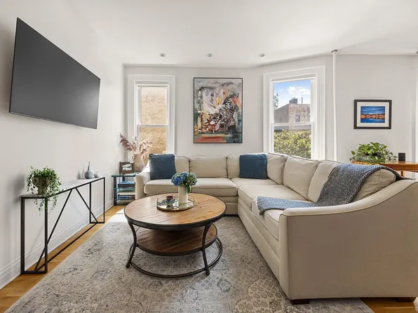 570 7th St APT 3B, Brooklyn, NY 11215