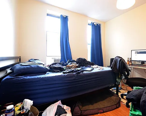 Rented by Hagstrom Management Inc | media 13