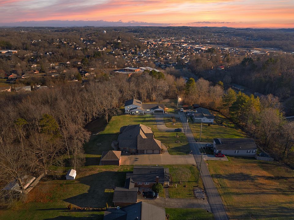 1000 Meadows Ln, Corbin, KY 40701 Zillow