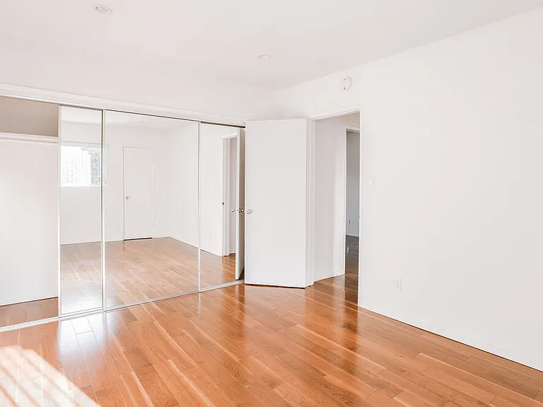420 Raymond Ave #12A — Photo 6