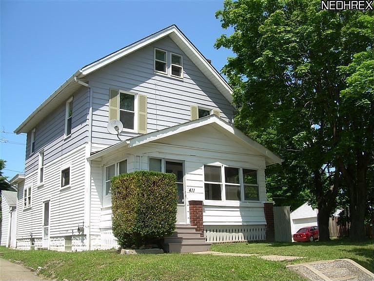 1st image of 411 E Archwood Ave