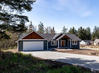 4816 Lawrence Ln, Freeland, WA 98249