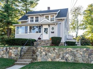 7 Harrison Ave, Wakefield, MA 01880