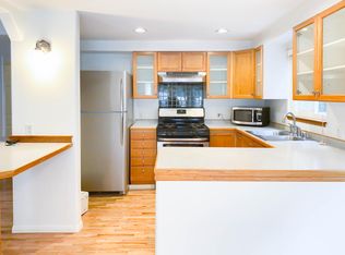10920 Hesby St APT A, North Hollywood, CA 91601