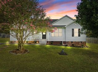 6932 Longridge Dr, Raleigh, NC 27603