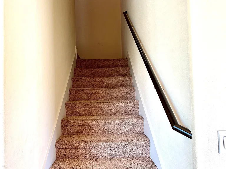 621 Fleming St — Photo 16