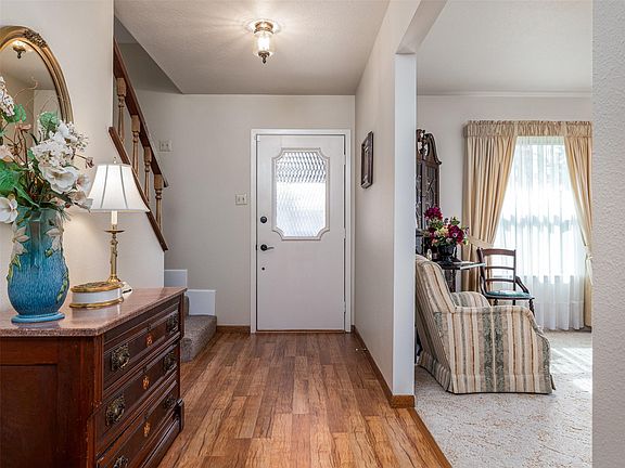 5th image of 1704 Yokley Rd